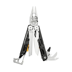 Leatherman Signal with sheath