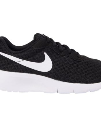 Nike Tanjun Barn