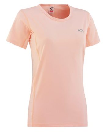 Nora Tee
