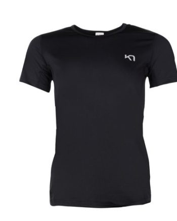 Nora Tee